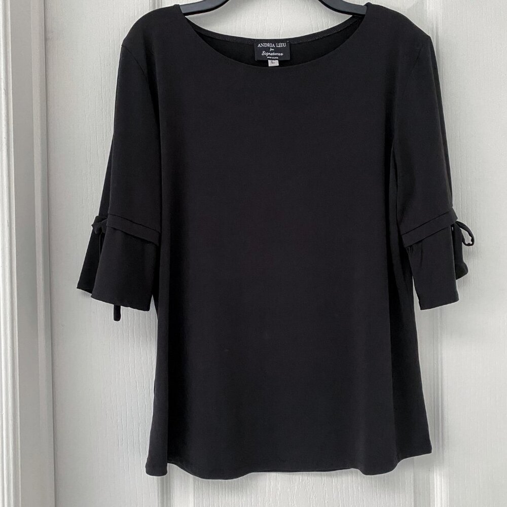 Andria Lieu - Elegant 3/4 Length Sleeve Black Bell Sleeve Tie Detail Top